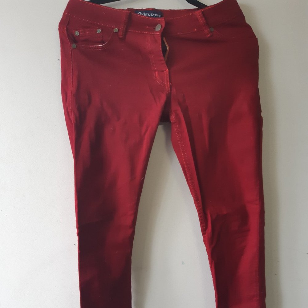 Denizen By Levi's Red Stretch Jean's Women's Size 10